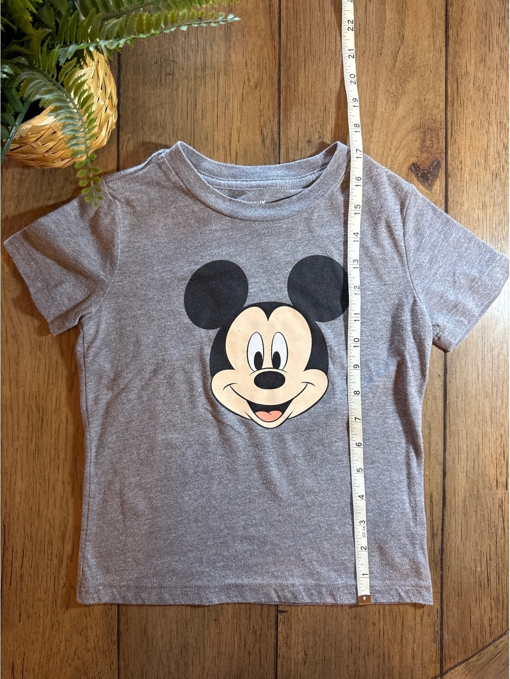 Old Navy Disney Mickey Mouse Graphic T-Shirt Boys 5T Gray